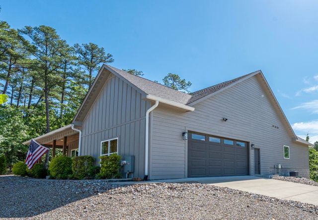 15 Cresta Way, Hot Springs Village, AR 71909