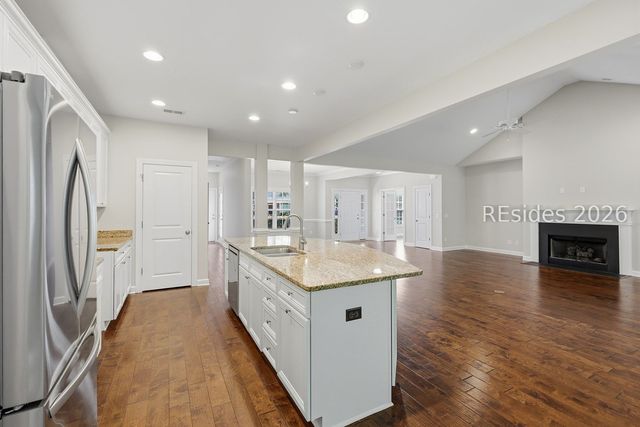 65 Lakes Xing, Bluffton, SC 29910