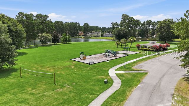 65 Lakes Xing, Bluffton, SC 29910