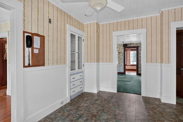 162-164 E Main St, Northborough, MA 01532