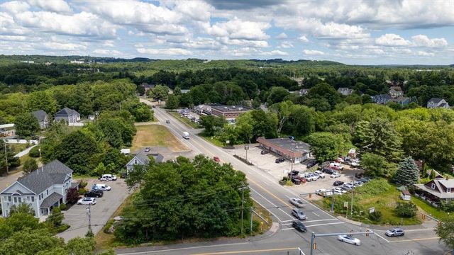 162-164 E Main St, Northborough, MA 01532