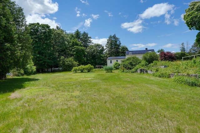 162-164 E Main St, Northborough, MA 01532