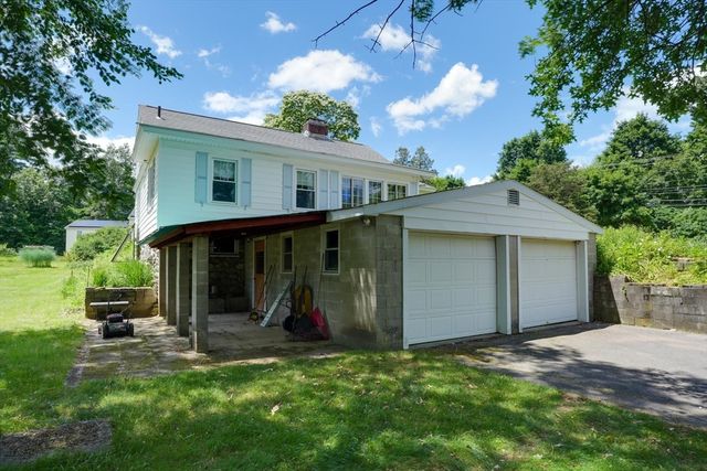 162-164 E Main St, Northborough, MA 01532