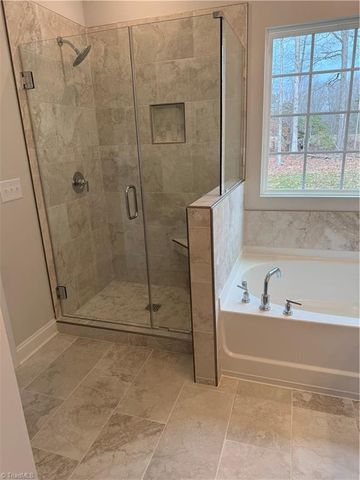 1441 Reading Court K.L.82, Burlington, NC 27217