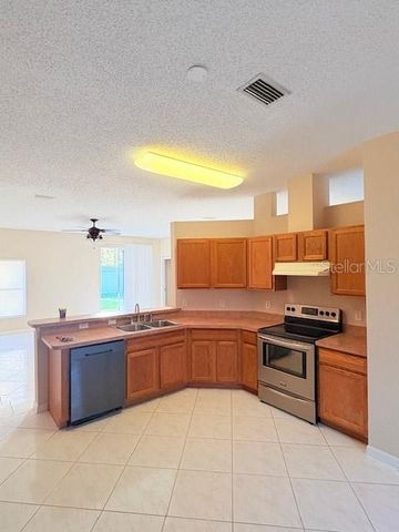 89 ULATURN TRAIL, Palm Coast, FL 32164