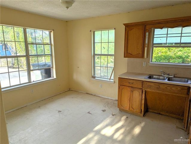 815 Pueblo Street, Mission, TX 78572