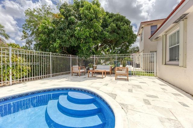 3080 Carysfort Ln, Margate, FL 33063