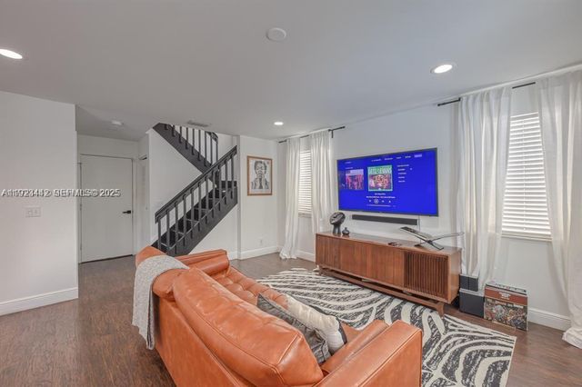 3080 Carysfort Ln, Margate, FL 33063