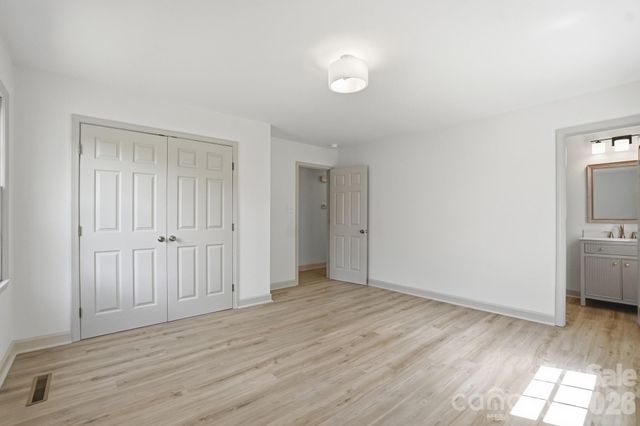 909 Evelyn Avenue, Kannapolis, NC 28083