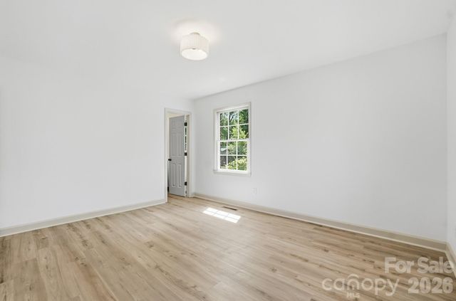 909 Evelyn Avenue, Kannapolis, NC 28083