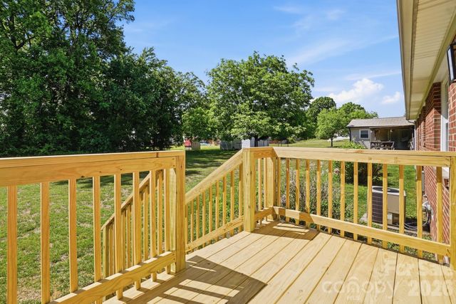 909 Evelyn Avenue, Kannapolis, NC 28083