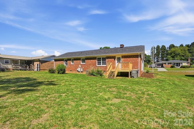 909 Evelyn Avenue, Kannapolis, NC 28083