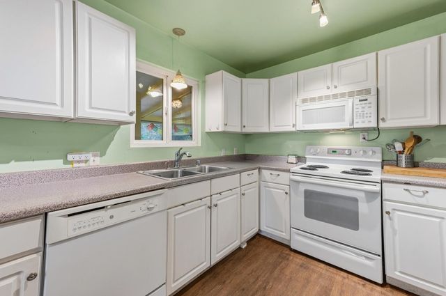 14708 You Bet Rd, Grass Valley, CA 95945