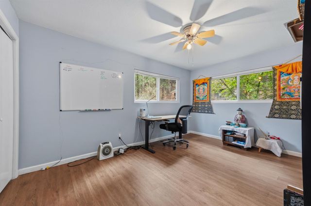 14708 You Bet Rd, Grass Valley, CA 95945