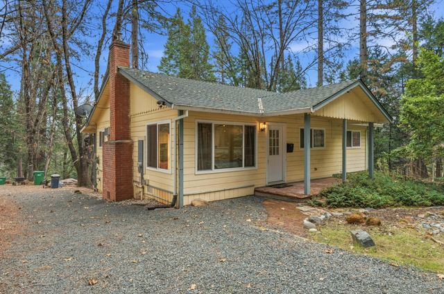 14708 You Bet Rd, Grass Valley, CA 95945