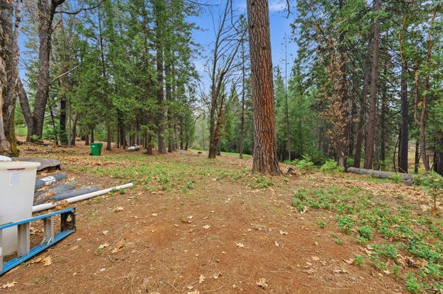 14708 You Bet Rd, Grass Valley, CA 95945