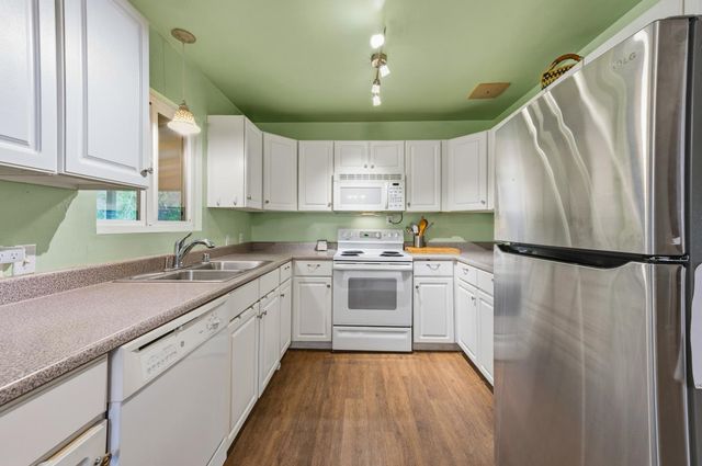 14708 You Bet Rd, Grass Valley, CA 95945