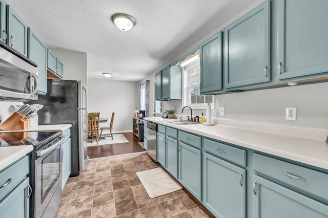 190 Cummings Creek Rd, Clarksville, TN 37042