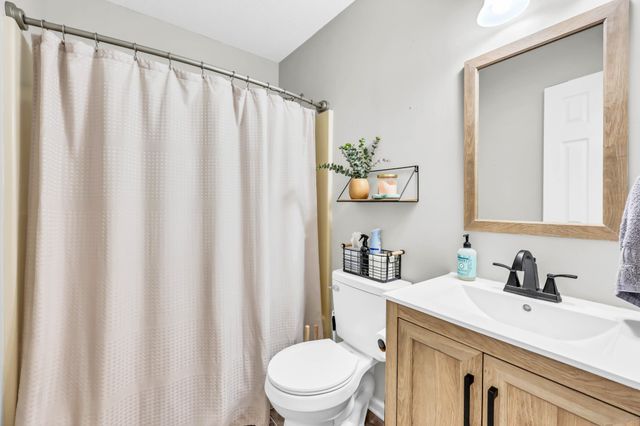 190 Cummings Creek Rd, Clarksville, TN 37042