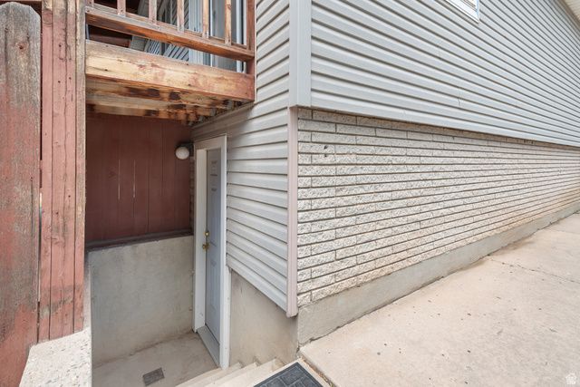 9890 S TONYA DR, Sandy, UT 84070
