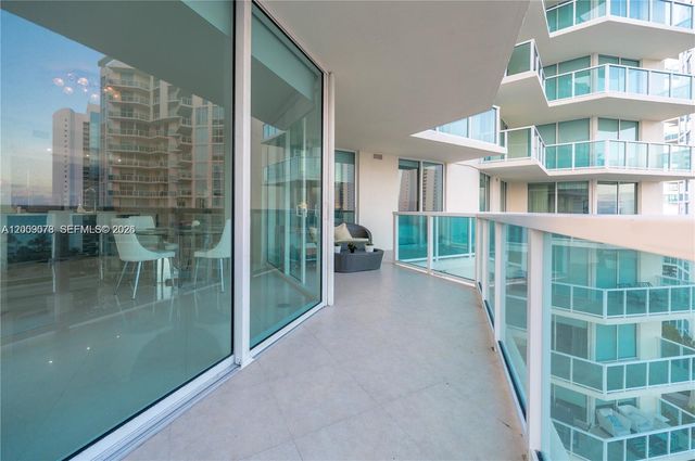 200 SE Sunny Isles Blvd 2-1205, Sunny Isles Beach, FL 33160