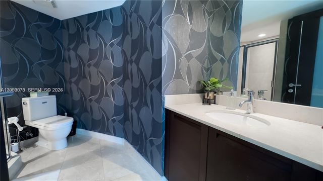 200 SE Sunny Isles Blvd 2-1205, Sunny Isles Beach, FL 33160