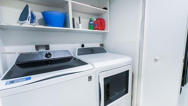 200 SE Sunny Isles Blvd 2-1205, Sunny Isles Beach, FL 33160