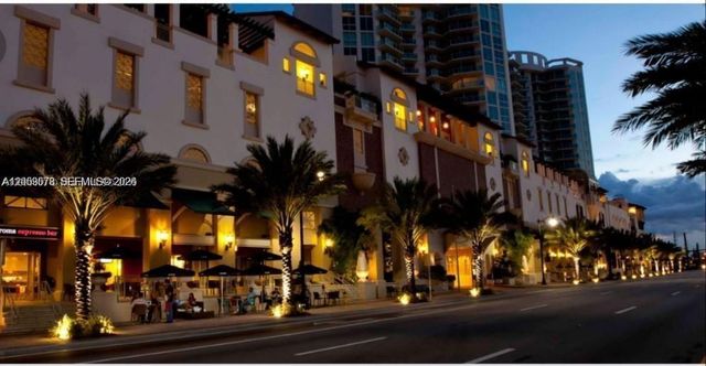 200 SE Sunny Isles Blvd 2-1205, Sunny Isles Beach, FL 33160