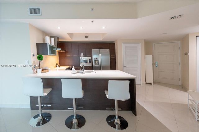 200 SE Sunny Isles Blvd 2-1205, Sunny Isles Beach, FL 33160