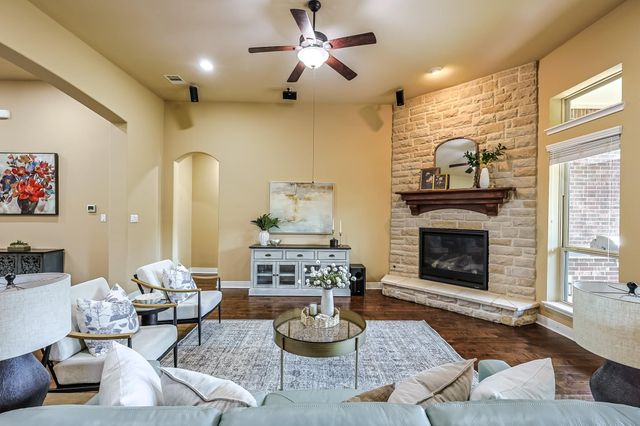 515 Mill Creek Road, Pinehurst, TX 77362