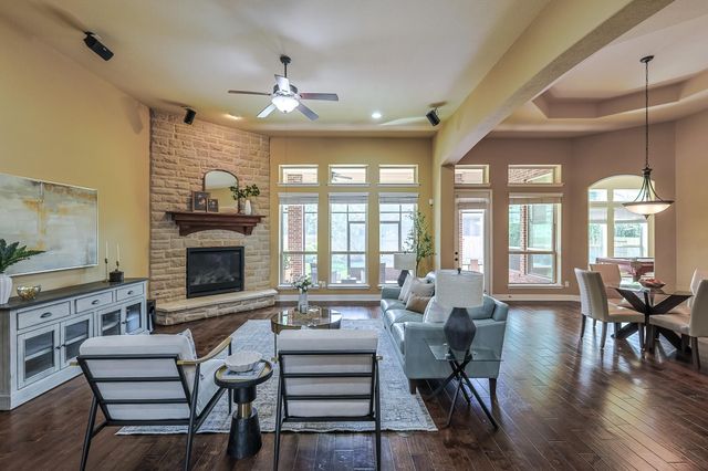 515 Mill Creek Road, Pinehurst, TX 77362