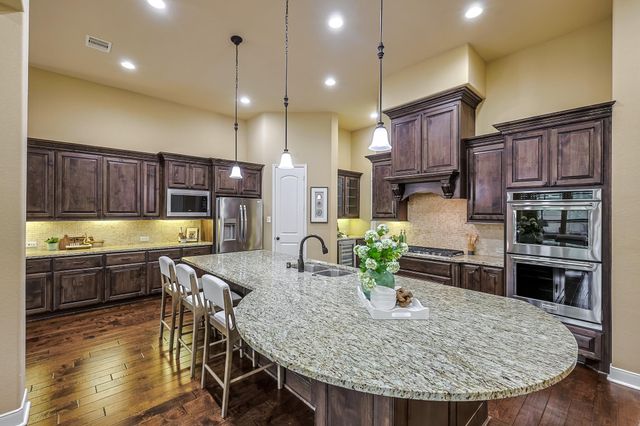 515 Mill Creek Road, Pinehurst, TX 77362