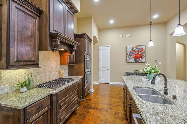 515 Mill Creek Road, Pinehurst, TX 77362
