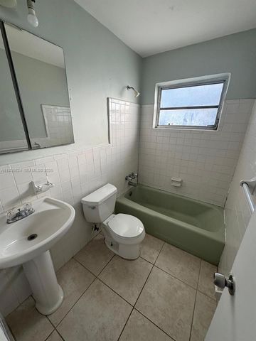 1945 NW 29th St A7, Miami, FL 33142