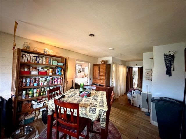 428 E Locust Street, Rogers, AR 72756