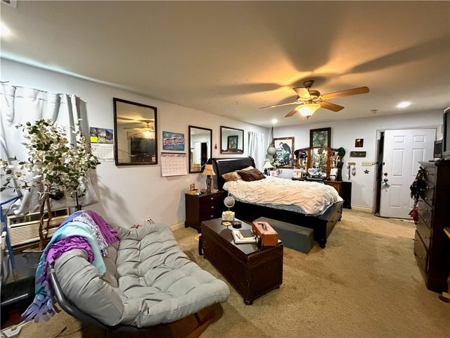 428 E Locust Street, Rogers, AR 72756