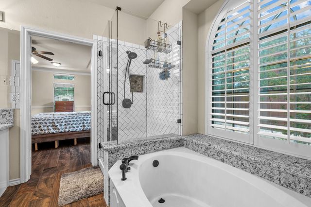 614 Dorchester Lane, Mansfield, TX 76063