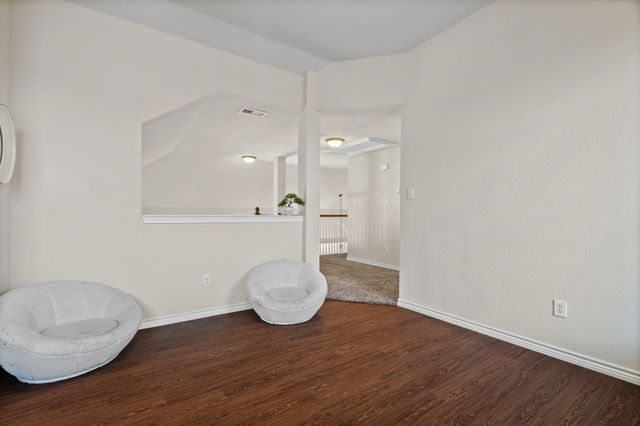 614 Dorchester Lane, Mansfield, TX 76063