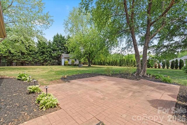 13815 Holgate Hill Drive, Mint Hill, NC 28227