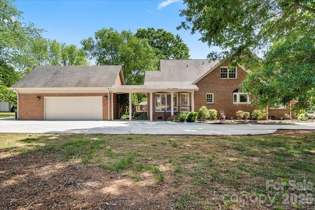 13815 Holgate Hill Drive, Mint Hill, NC 28227