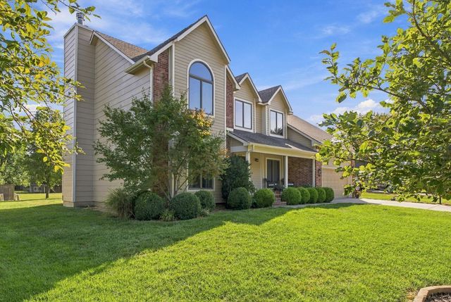 805 N Sagebrush Ct, Wichita, KS 67230