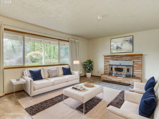 12813 Ne 2ND Ave, Vancouver, WA 98685