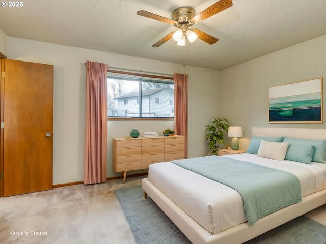 12813 Ne 2ND Ave, Vancouver, WA 98685