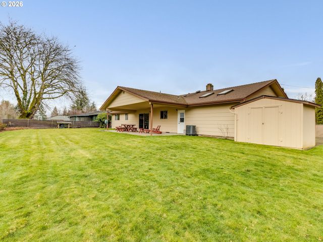12813 Ne 2ND Ave, Vancouver, WA 98685