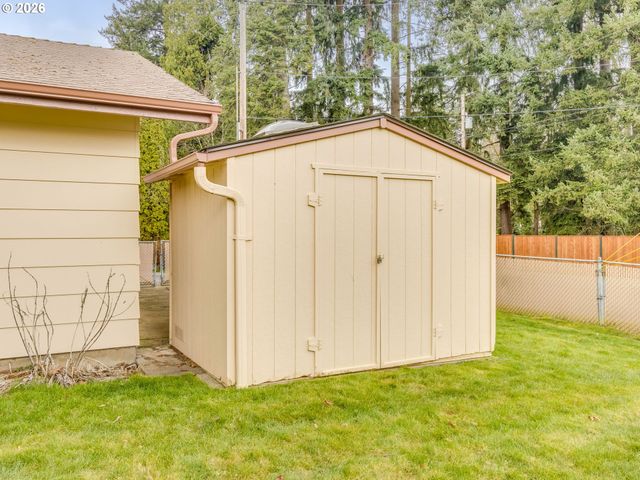 12813 Ne 2ND Ave, Vancouver, WA 98685