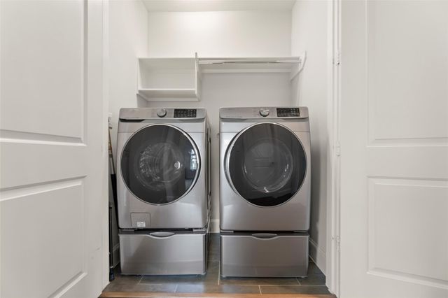 9651 Kings Cross Station, Houston, TX 77045