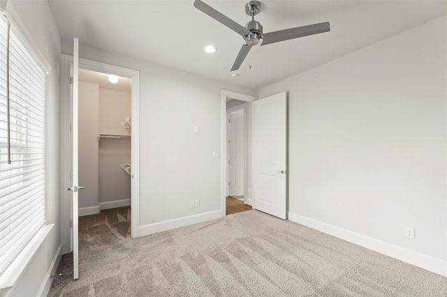 9651 Kings Cross Station, Houston, TX 77045