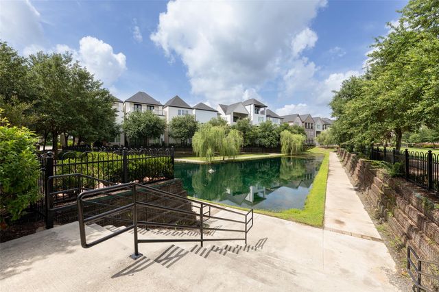 9651 Kings Cross Station, Houston, TX 77045