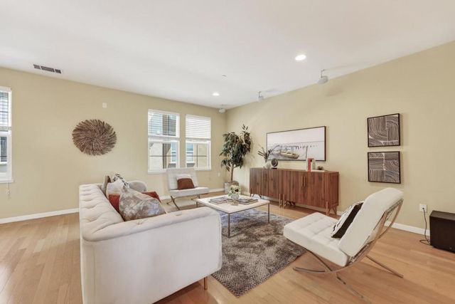 1030 Luz Del Sol Loop, Milpitas, CA 95035