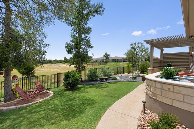 408 Yorktown ST, Georgetown, TX 78633